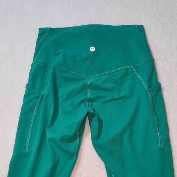 lululemon athletica Ladies Align Leggings 25" Size 4 - Picture 5 of 6